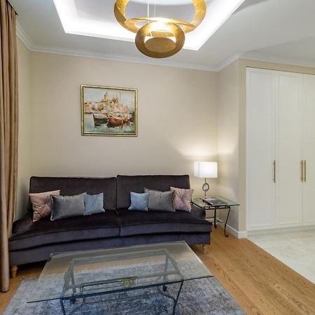 Luxury Central Apartment In Putvinskio Street Kaunas Ngoại thất bức ảnh